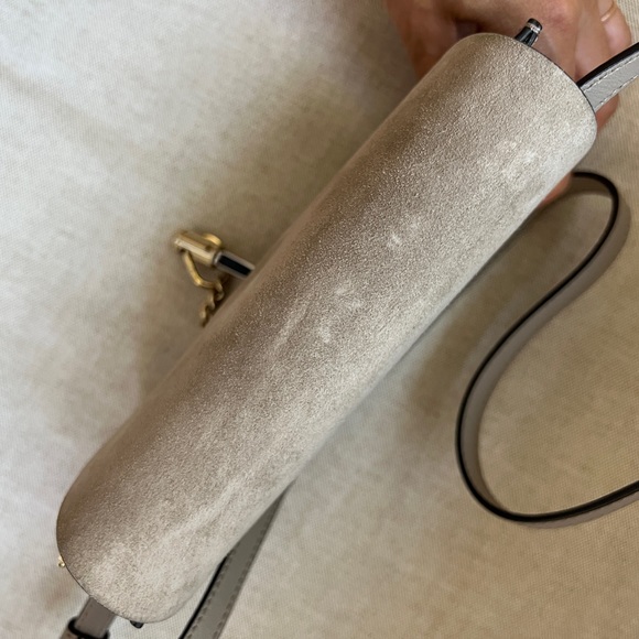 Chloe Faye Mini Chain Smooth Suede Shoulder Bag in Grey - Picture 4 of 10